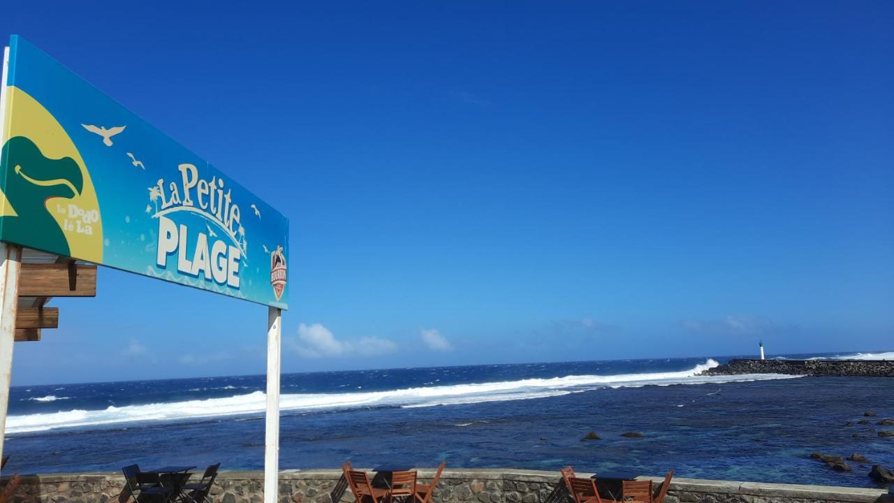 Le Voyageur A 1 Mn Du Chu Sud Terre-Sainte, Saint-Pierreアパートメント エクステリア 写真